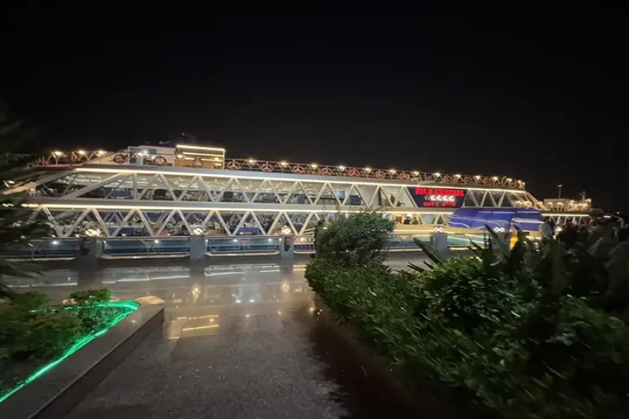 El Cairo de Noche + Cena con Espectáculo Folclórico