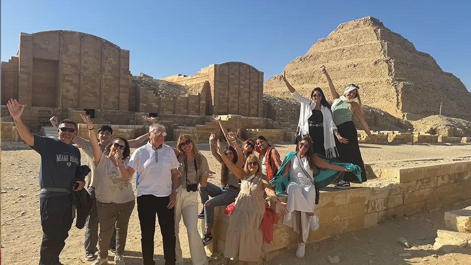 Tour a las Pirámides de Giza, Memphis, Sakkara y Dashur
